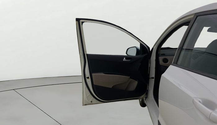 2016 Hyundai Xcent S 1.2, Petrol, Manual, 64,807 km, LHS Front Door