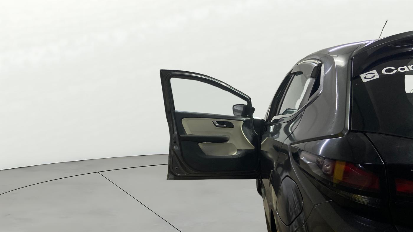 2022 Tata ALTROZ XZ PETROL, Petrol, Manual, 75,069 km, LHS Front Door