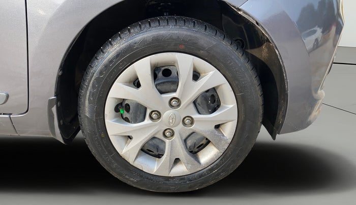 2014 Hyundai Grand i10 SPORTZ 1.2 KAPPA VTVT, Petrol, Manual, 40,871 km, Right Front Wheel