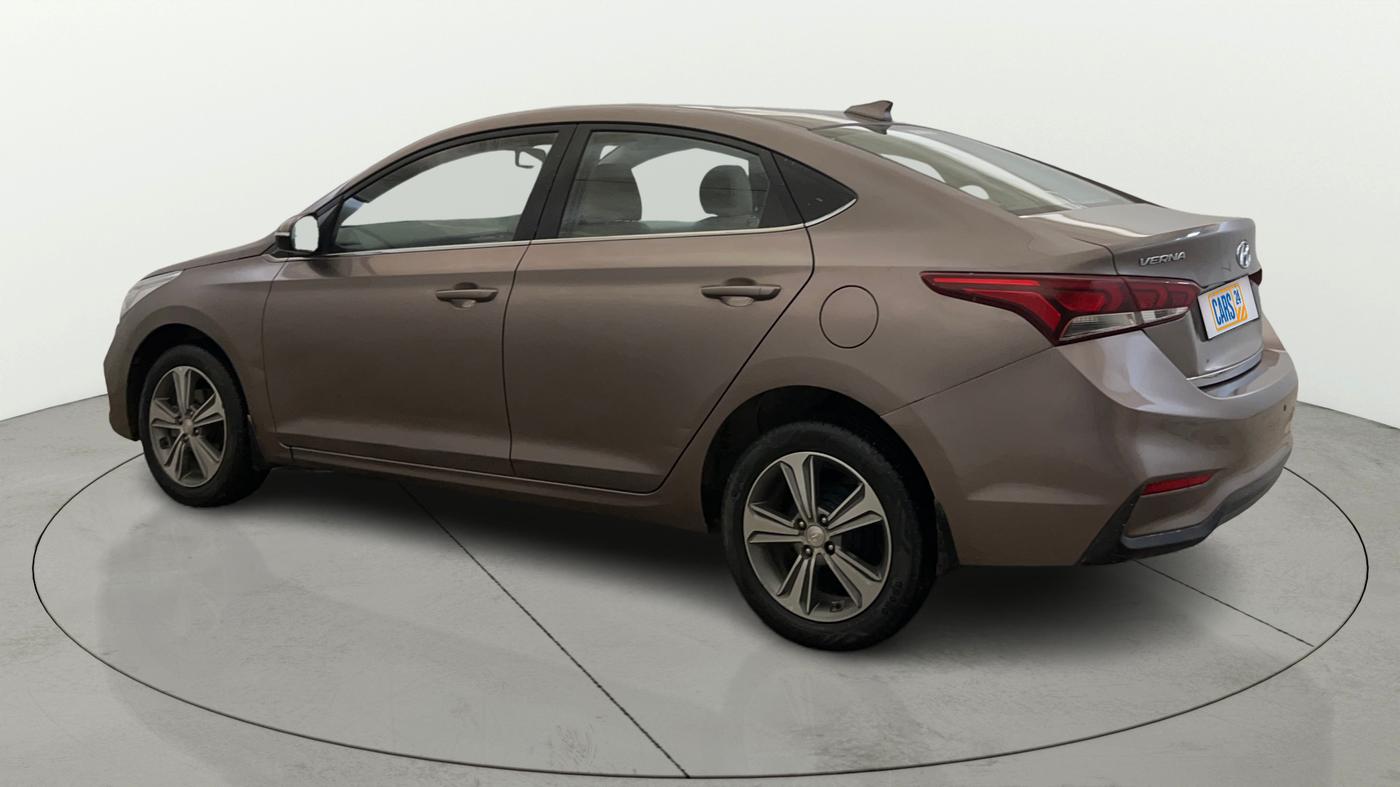 2017 Hyundai Verna 1.6 VTVT SX, Petrol, Manual, 73,291 km, Left Back Diagonal