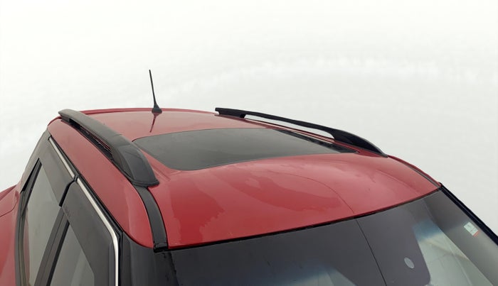 2022 Mahindra XUV300 W8 (O) 1.2 PETROL, Petrol, Manual, 10,013 km, Roof