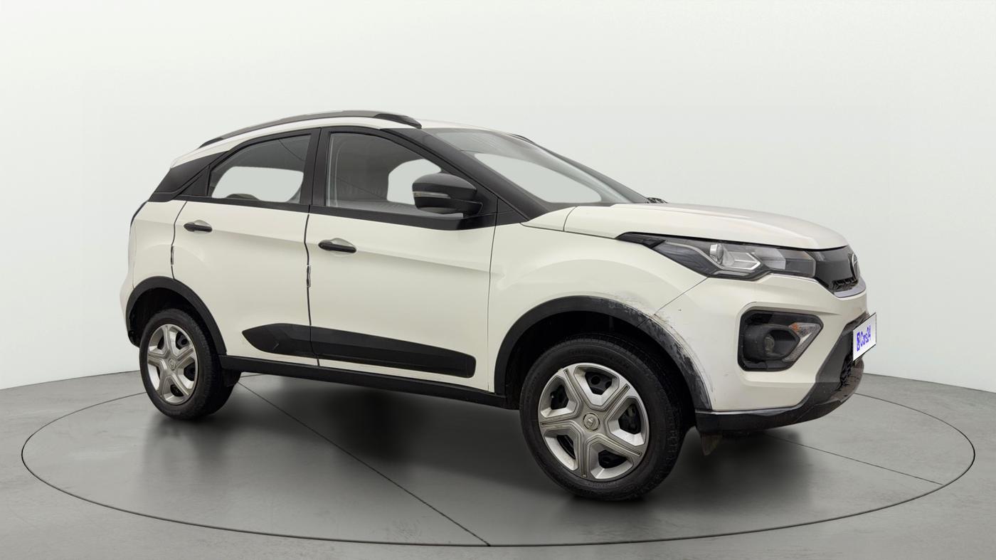 2022 Tata NEXON XMA PLUS SUNROOF PETROL, Petrol, Automatic, 76,208 km, Right Front Diagonal