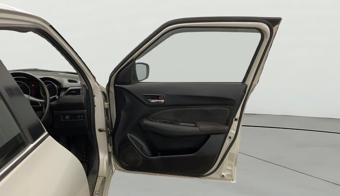 2020 Maruti Swift VXI AMT, CNG, Automatic, 76,355 km, RHS Front Door