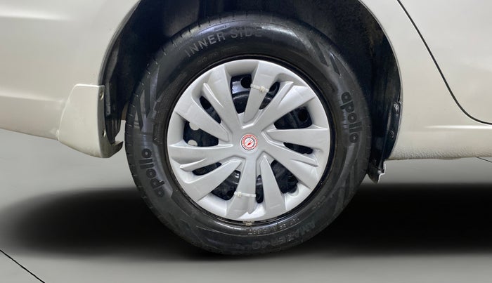 2017 Maruti Ciaz SIGMA 1.4 MT PETROL, Petrol, Manual, 96,365 km, Right Rear Wheel