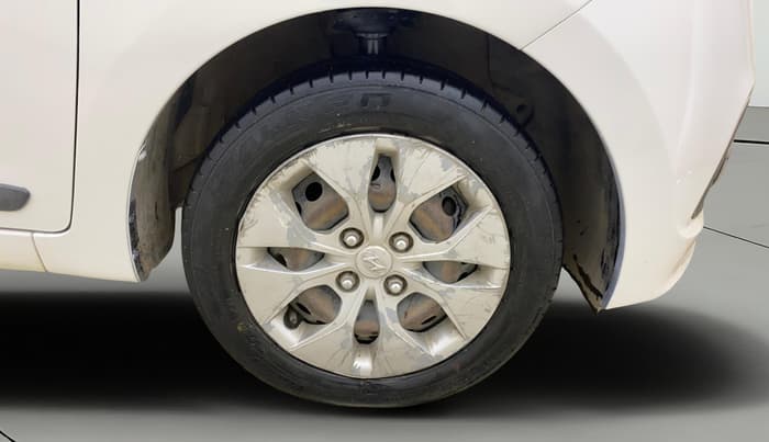 2015 Hyundai Xcent S 1.1 CRDI, Diesel, Manual, 1,21,244 km, Right Front Wheel