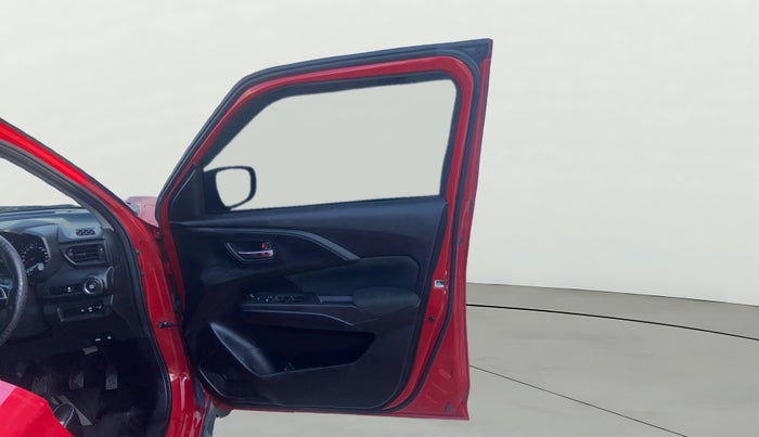 2024 Maruti Swift VXi (O), Petrol, Manual, 30,370 km, RHS Front Door