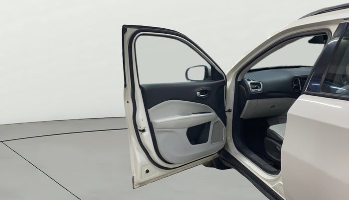 2020 Jeep Compass LONGITUDE PLUS 2.0 DIESEL, Diesel, Manual, 78,109 km, LHS Front Door