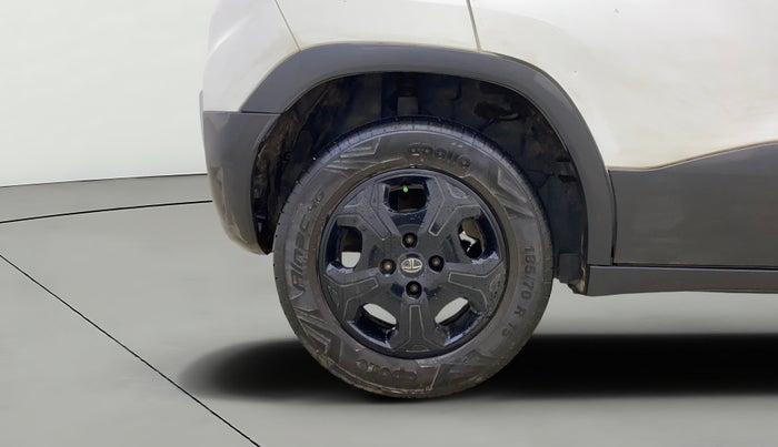 2021 Tata PUNCH ACCOMPLISHED MT, CNG, Manual, 42,828 km, Right Rear Wheel