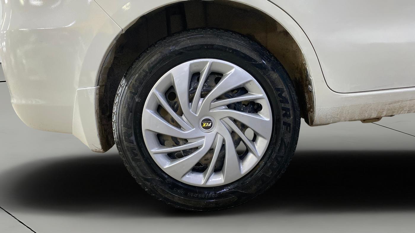 2013 Maruti Ertiga VXI, Petrol, Manual, 47,107 km, Right Rear Wheel