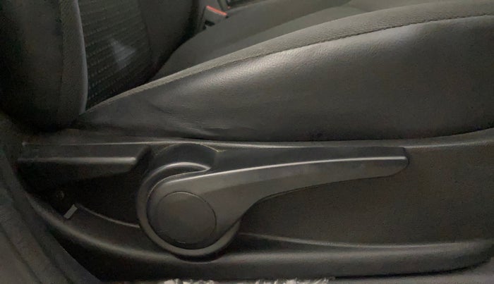 2019 Tata Tiago XZ PETROL, Petrol, Manual, 46,104 km, Driver Side Adjustment Panel