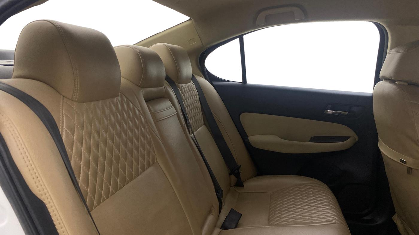 2020 Honda City 1.5L I-VTE V CVT, Petrol, Automatic, 40,390 km, Right Side Rear Door Cabin