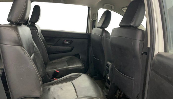 2022 Maruti XL6 ALPHA AT, Petrol, Automatic, 63,852 km, Right Side Rear Door Cabin