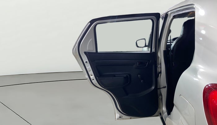 2022 Maruti S PRESSO VXI+, Petrol, Manual, 216 km, LHS Rear Door