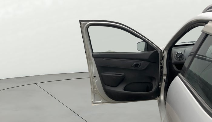 2017 Renault Kwid RXT 1.0, Petrol, Manual, 1,03,756 km, LHS Front Door