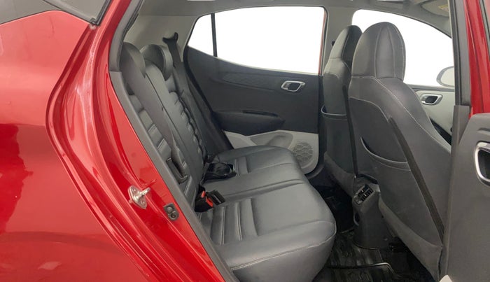 2020 Hyundai GRAND I10 NIOS SPORTZ AMT 1.2 KAPPA VTVT, Petrol, Automatic, 16,617 km, Right Side Rear Door Cabin