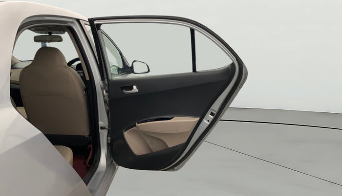 2019 Hyundai Xcent SX 1.2, Petrol, Manual, 50,276 km, RHS Rear Door