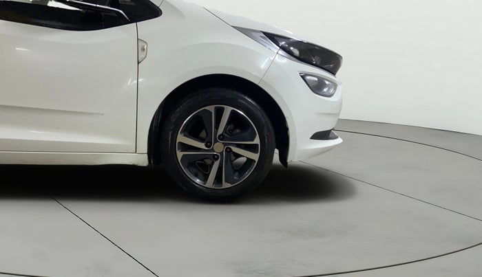 2023 Tata ALTROZ XZ Plus (S) LUX, Petrol, Manual, 51,788 km, Right Front Wheel