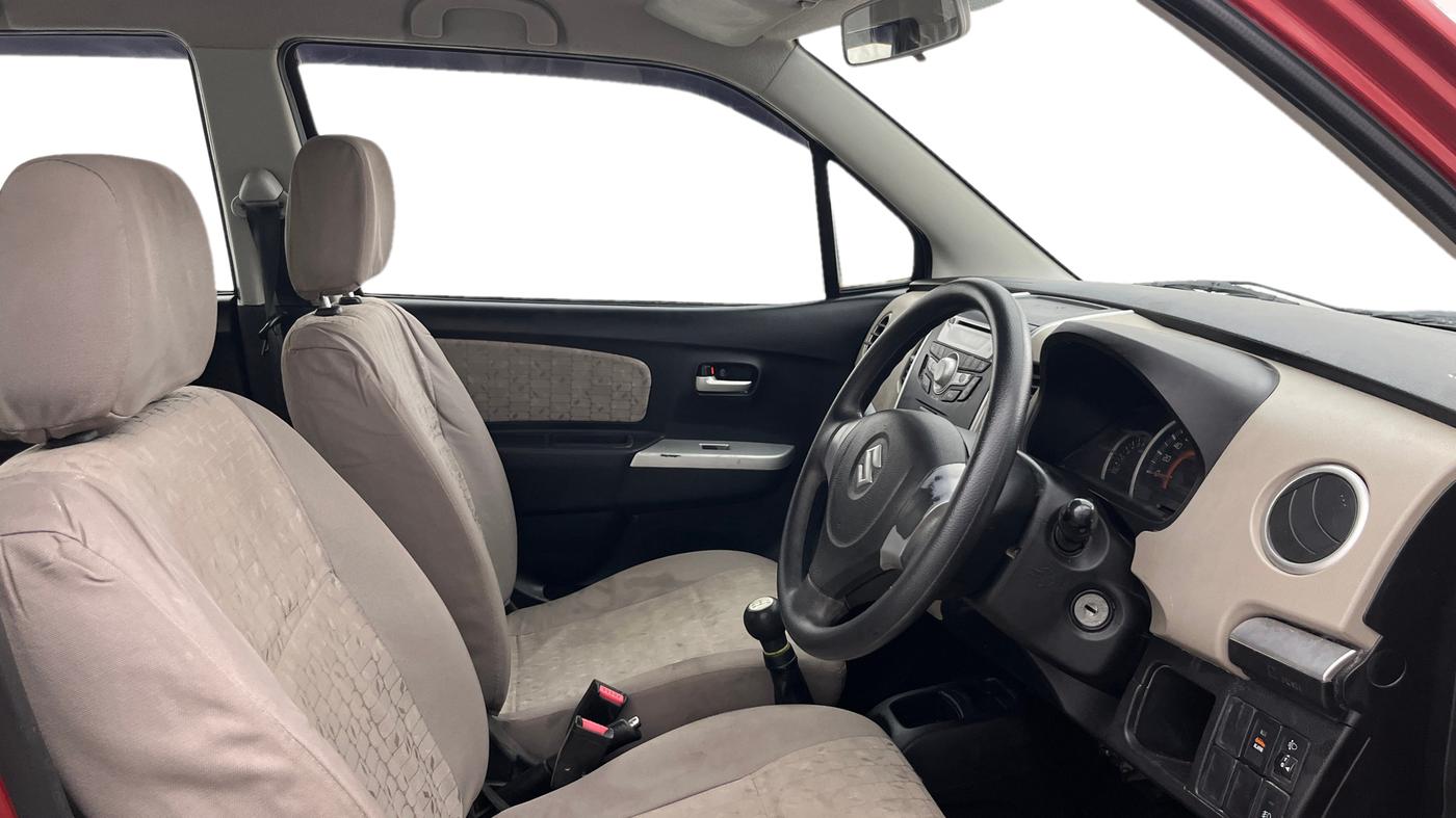 2014 Maruti Wagon R 1.0 VXI, Petrol, Manual, 42,453 km, Right Side Front Door Cabin