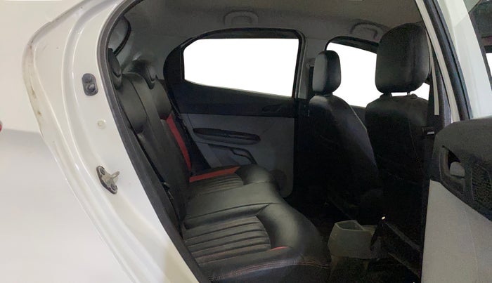 2021 Tata Tiago XT (O) PETROL, Petrol, Manual, 63,689 km, Right Side Rear Door Cabin