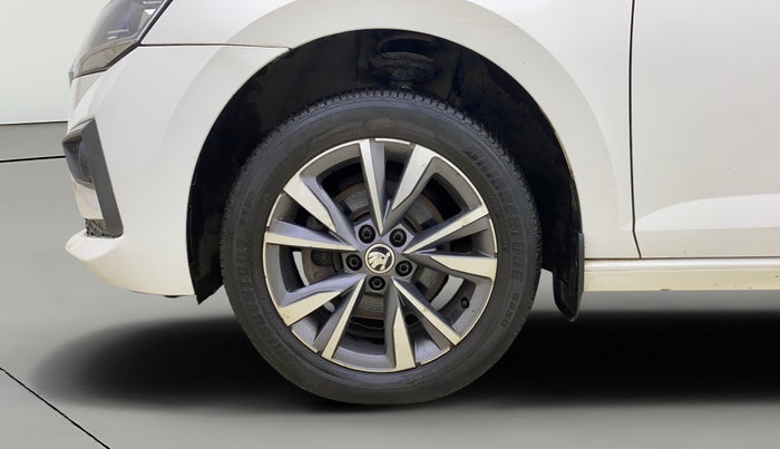 2022 Skoda SLAVIA STYLE 1.0L TSI AT, Petrol, Automatic, 41,072 km, Left Front Wheel