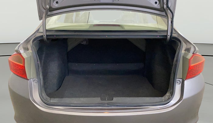 2016 Honda City 1.5L I-VTEC V MT, Petrol, Manual, 47,992 km, Boot Open Zoomed View