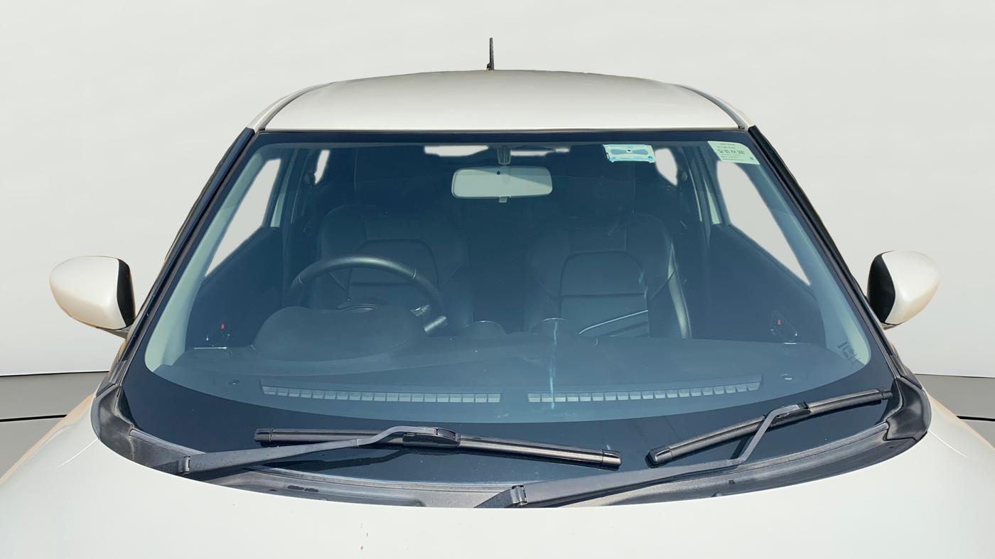 2018 Maruti Swift ZXI AMT, Petrol, Automatic, 31,338 km, Front Windshield