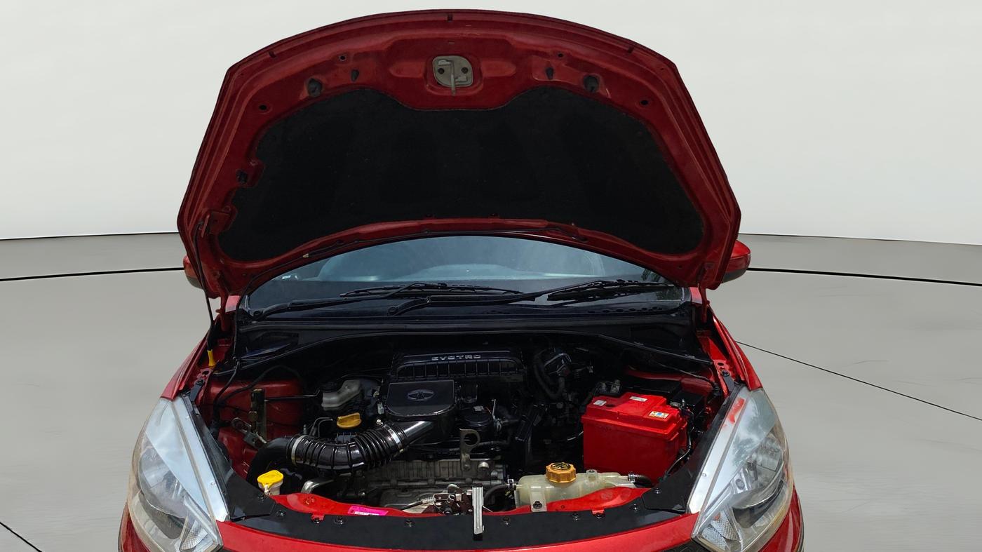 2018 Tata TIGOR XM PETROL, CNG, Manual, 92,069 km, Open Bonet