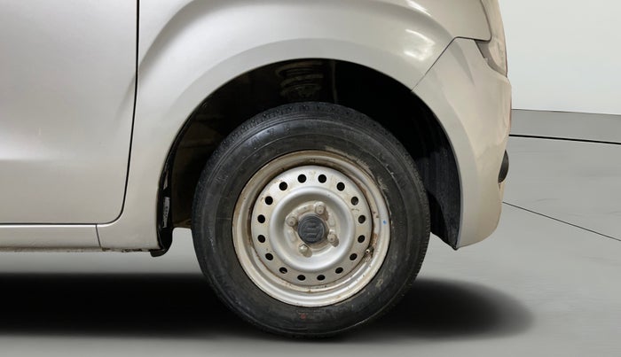 2019 Maruti New Wagon-R LXI CNG (O) 1.0, CNG, Manual, 85,743 km, Right Front Wheel