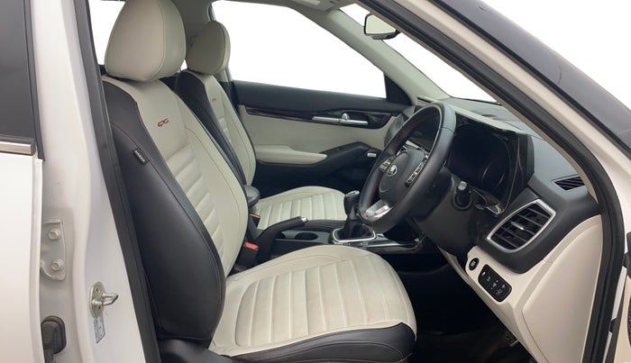 2020 KIA SELTOS GTX PLUS 1.4 PETROL, Petrol, Manual, 84,143 km, Right Side Front Door Cabin