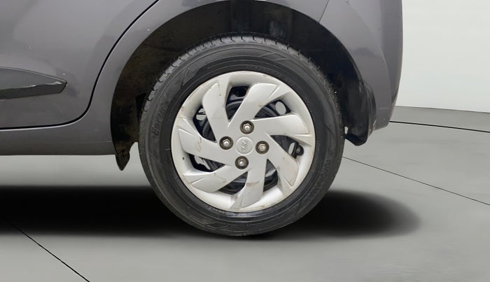 2019 Hyundai NEW SANTRO SPORTZ CNG, CNG, Manual, 97,340 km, Left Rear Wheel