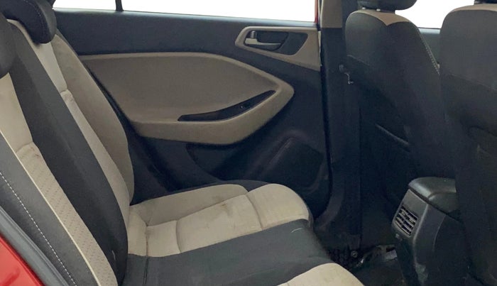 2016 Hyundai Elite i20 ASTA 1.2 (O), Petrol, Manual, 64,454 km, Right Side Rear Door Cabin