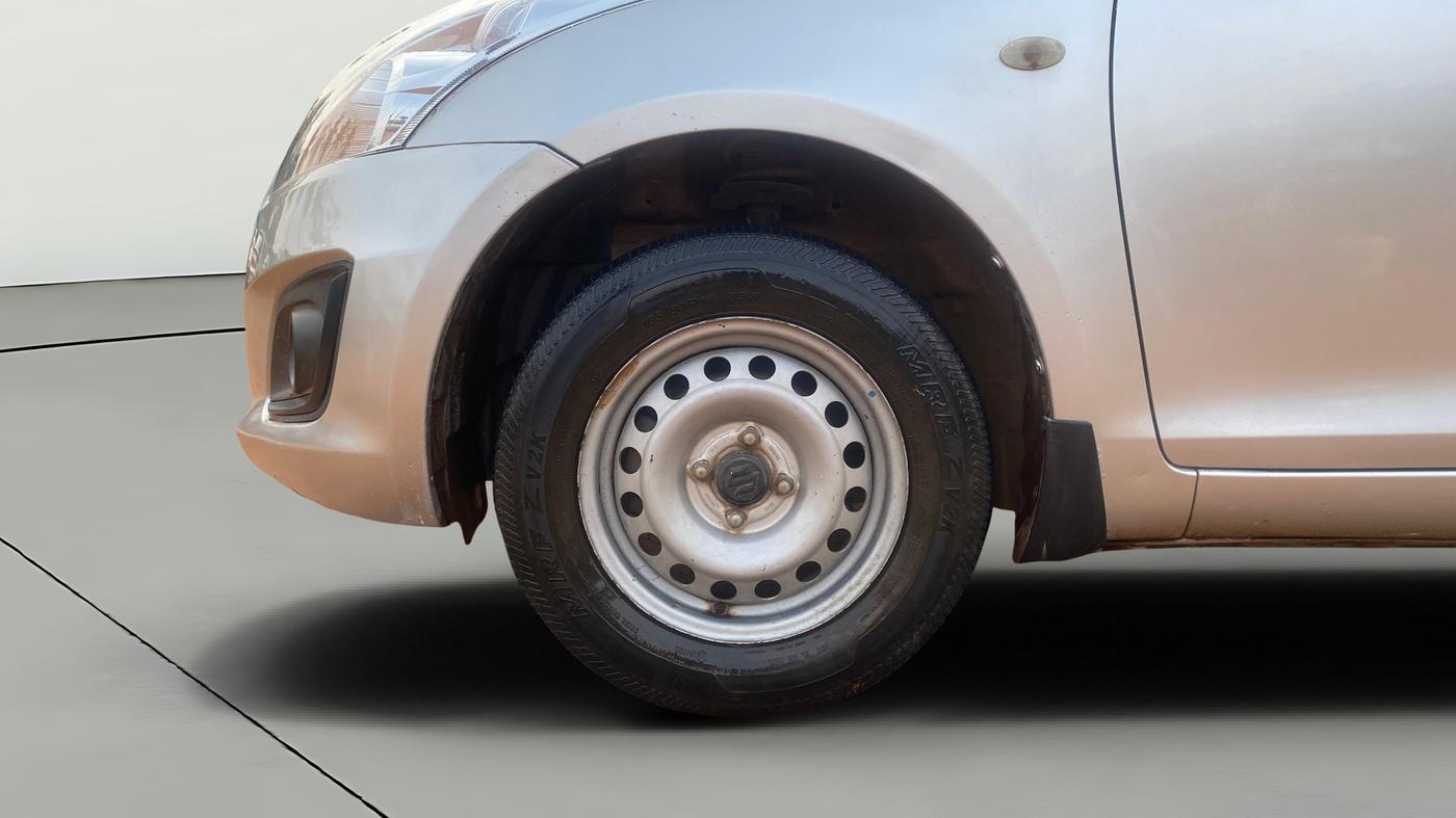 2015 Maruti Swift LXI, Petrol, Manual, 1,13,654 km, Left Front Wheel