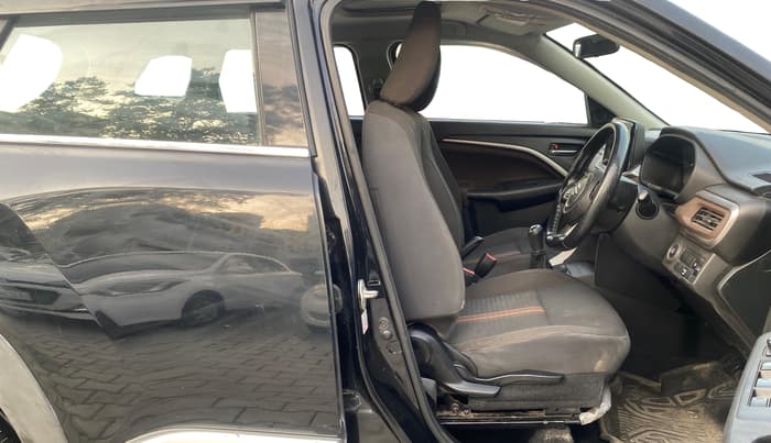 2023 Maruti BREZZA ZXI S-CNG, CNG, Manual, 65,127 km, Right Side Front Door Cabin
