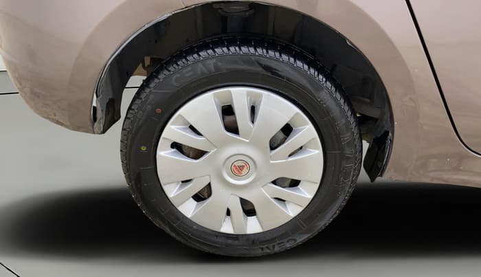 2018 Tata TIGOR XT PETROL, Petrol, Manual, 1,06,969 km, Right Rear Wheel