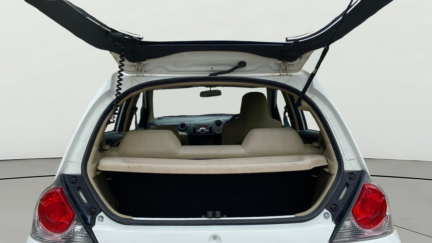 2014 Honda Brio VX AT, Petrol, Automatic, 45,258 km, Boot Open Zoomed View