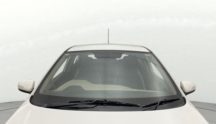 2016 Hyundai Elite i20 SPORTZ 1.2, Petrol, Manual, 48,752 km, Front Windshield