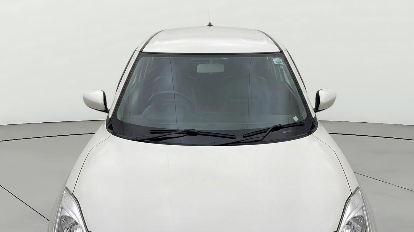 2019 Maruti Swift LDI, Diesel, Manual, 74,366 km, Front Windshield