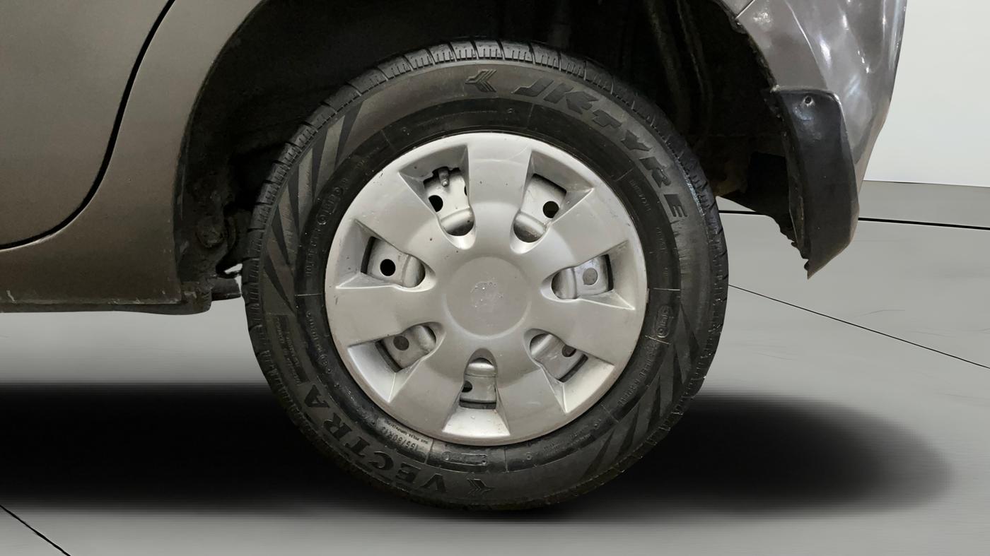 2019 Maruti New Wagon-R LXI CNG 1.0, CNG, Manual, 87,896 km, Left Rear Wheel