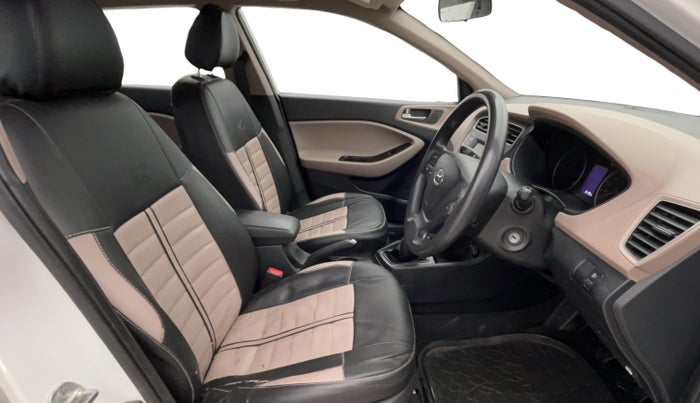 2019 Hyundai Elite i20 MAGNA PLUS 1.2, Petrol, Manual, 61,702 km, Right Side Front Door Cabin