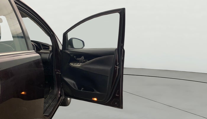 2016 Toyota Innova Crysta 2.4 VX 7 STR, Diesel, Manual, 68,815 km, RHS Front Door