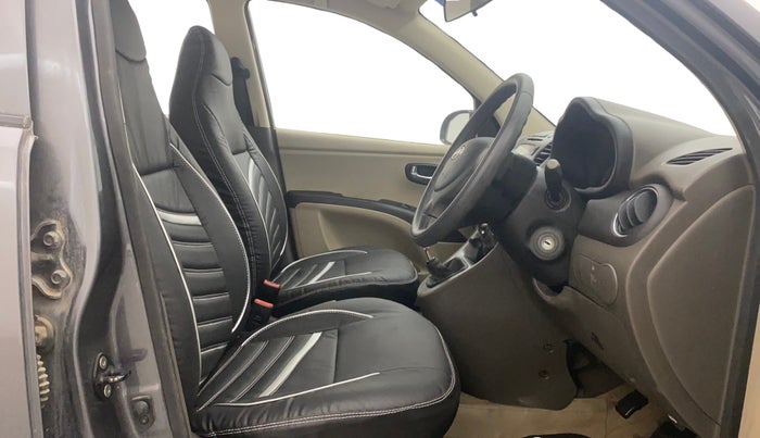 2013 Hyundai i10 SPORTZ 1.2, Petrol, Manual, 75,320 km, Right Side Front Door Cabin