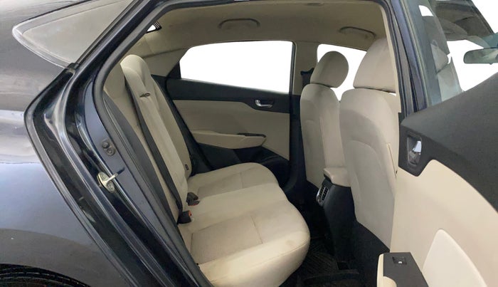 2021 Hyundai Verna S PLUS 1.5 VTVT, Petrol, Manual, 58,877 km, Right Side Rear Door Cabin