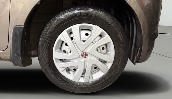 2021 Maruti New Wagon-R LXI CNG 1.0, CNG, Manual, 63,468 km, Right Front Wheel