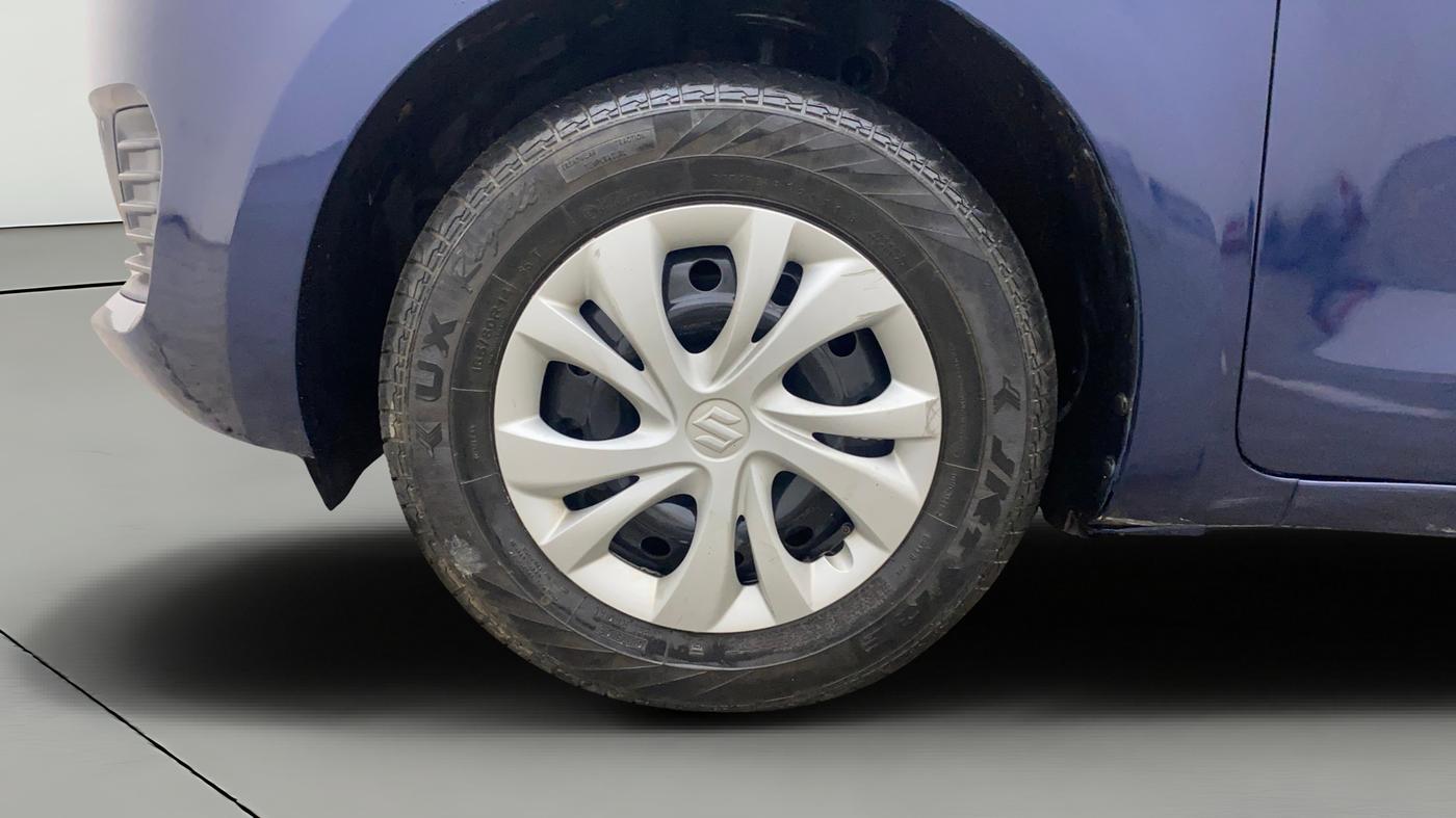 2021 Maruti Swift VXI, Petrol, Manual, 37,222 km, Left Front Wheel