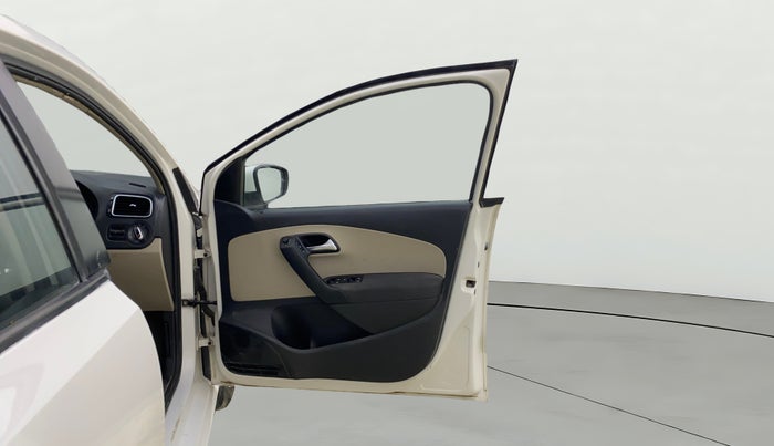 2013 Volkswagen Polo HIGHLINE1.2L, Petrol, Manual, 54,860 km, RHS Front Door