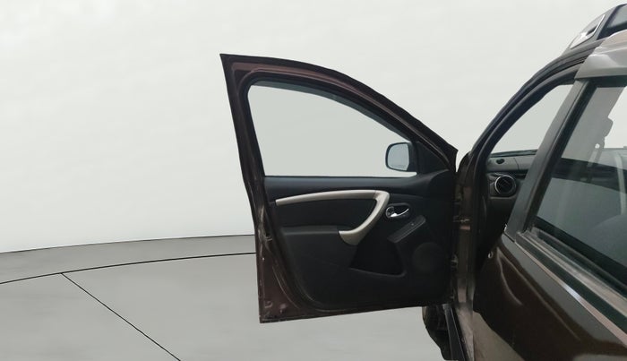 2019 Renault Duster 85 PS RXS MT DIESEL, Diesel, Manual, 1,17,943 km, LHS Front Door