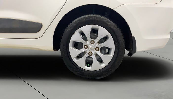 2014 Hyundai Xcent S 1.2, Petrol, Manual, 49,335 km, Left Rear Wheel