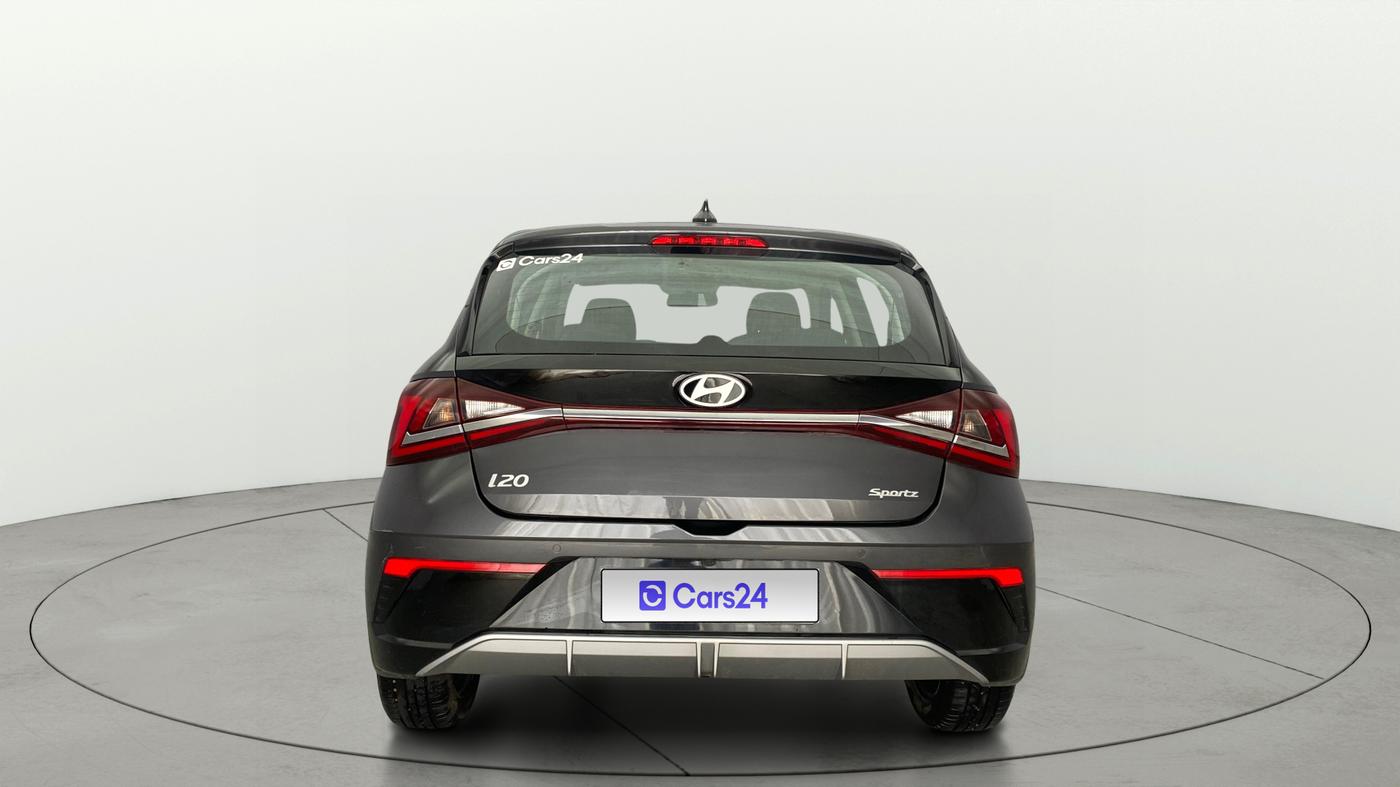 2024 Hyundai NEW I20 SPORTZ 1.2 IVT, Petrol, Automatic, 12,985 km, Back/Rear