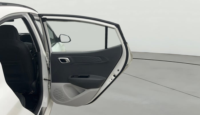 2023 Hyundai GRAND I10 NIOS SPORTZ 1.2 KAPPA VTVT, CNG, Manual, 45,298 km, RHS Rear Door