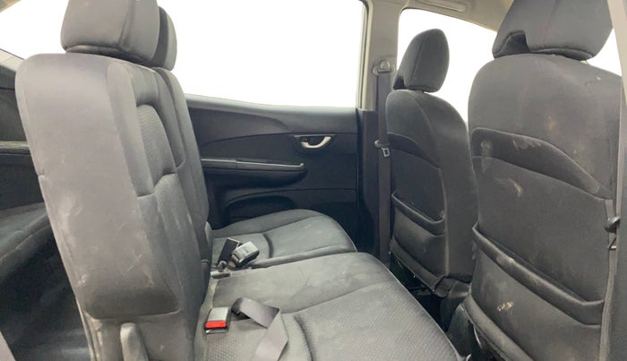 2017 Honda BR-V 1.5L I-VTEC V, Petrol, Manual, 61,182 km, Right Side Rear Door Cabin